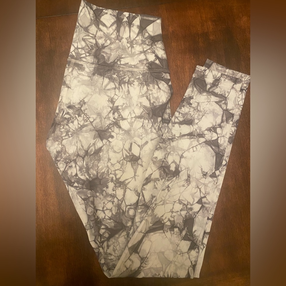 Lululemon Wunder Under Leggings